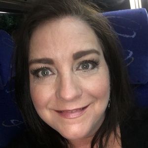 Meet your Posher, Toni